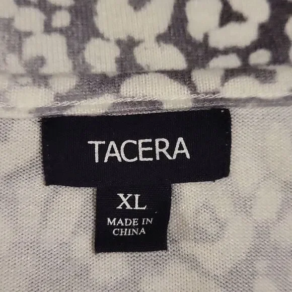 Tacera Animal Print Tunic Sweater Size XL Corded Sleeves - Picture 2 of 9